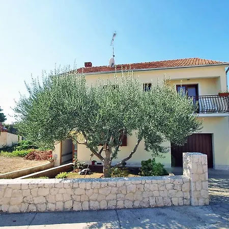 Apartment Vicko *